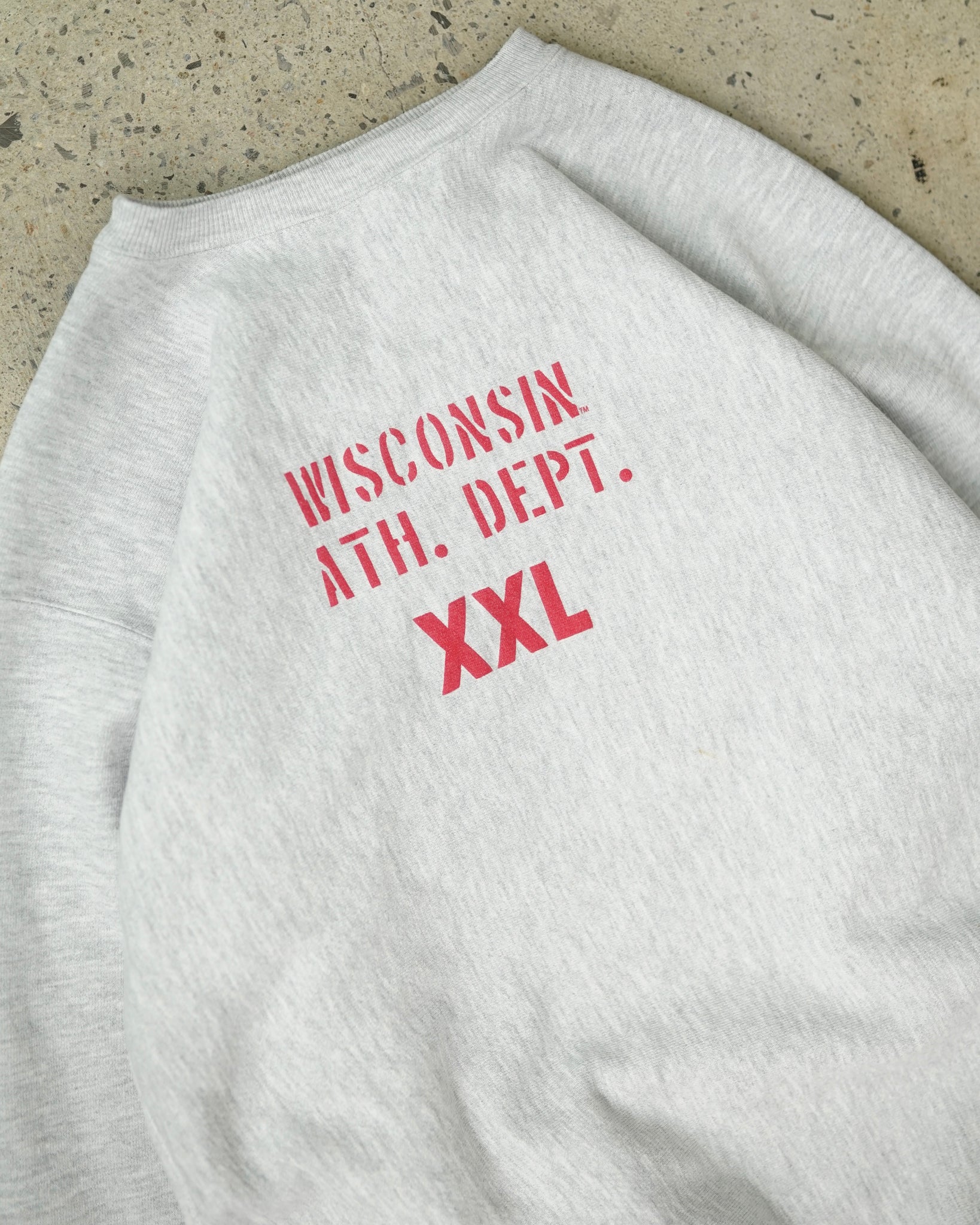 champion reverse weave wisconsin crewneck - XL