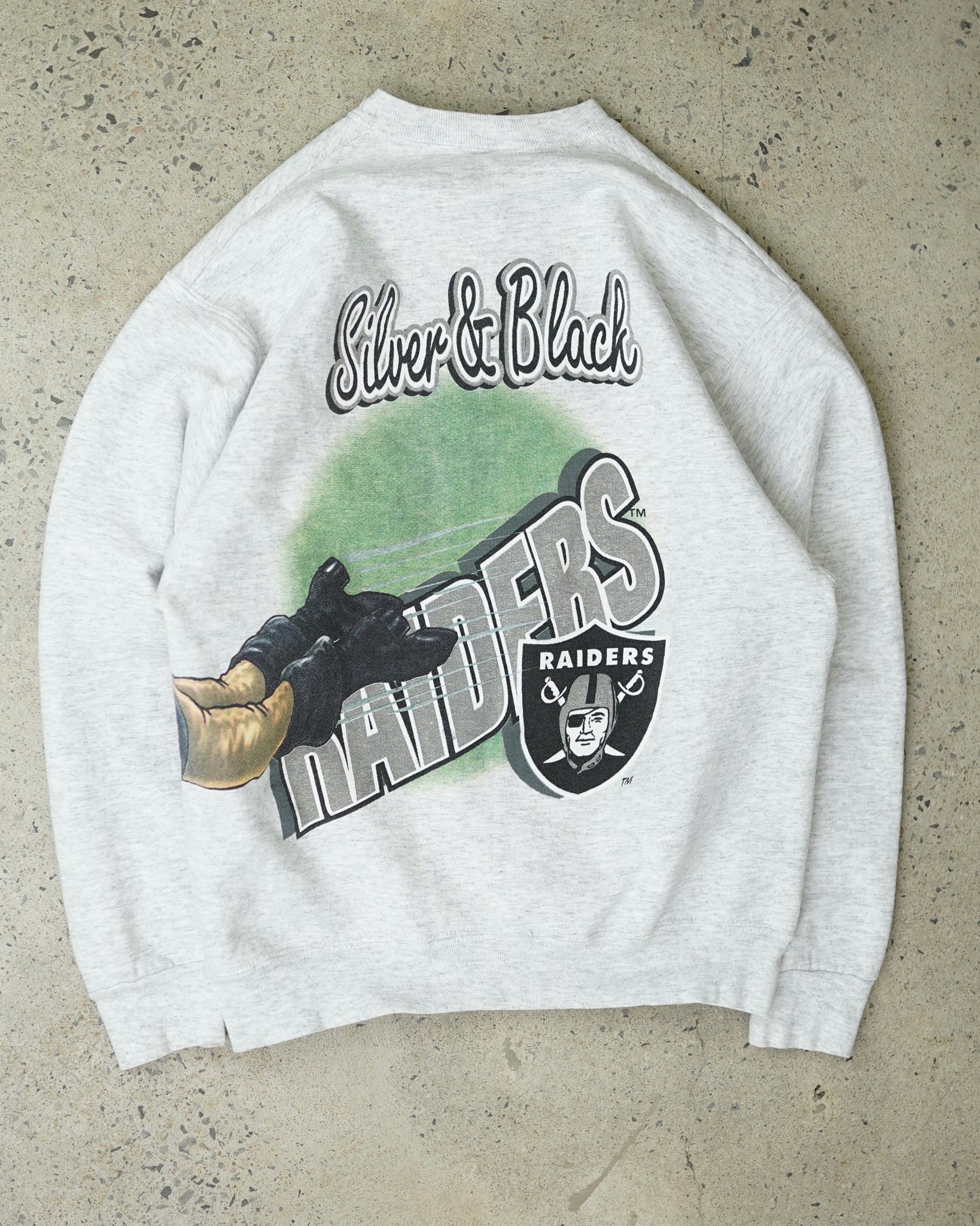 raiders crewneck - medium