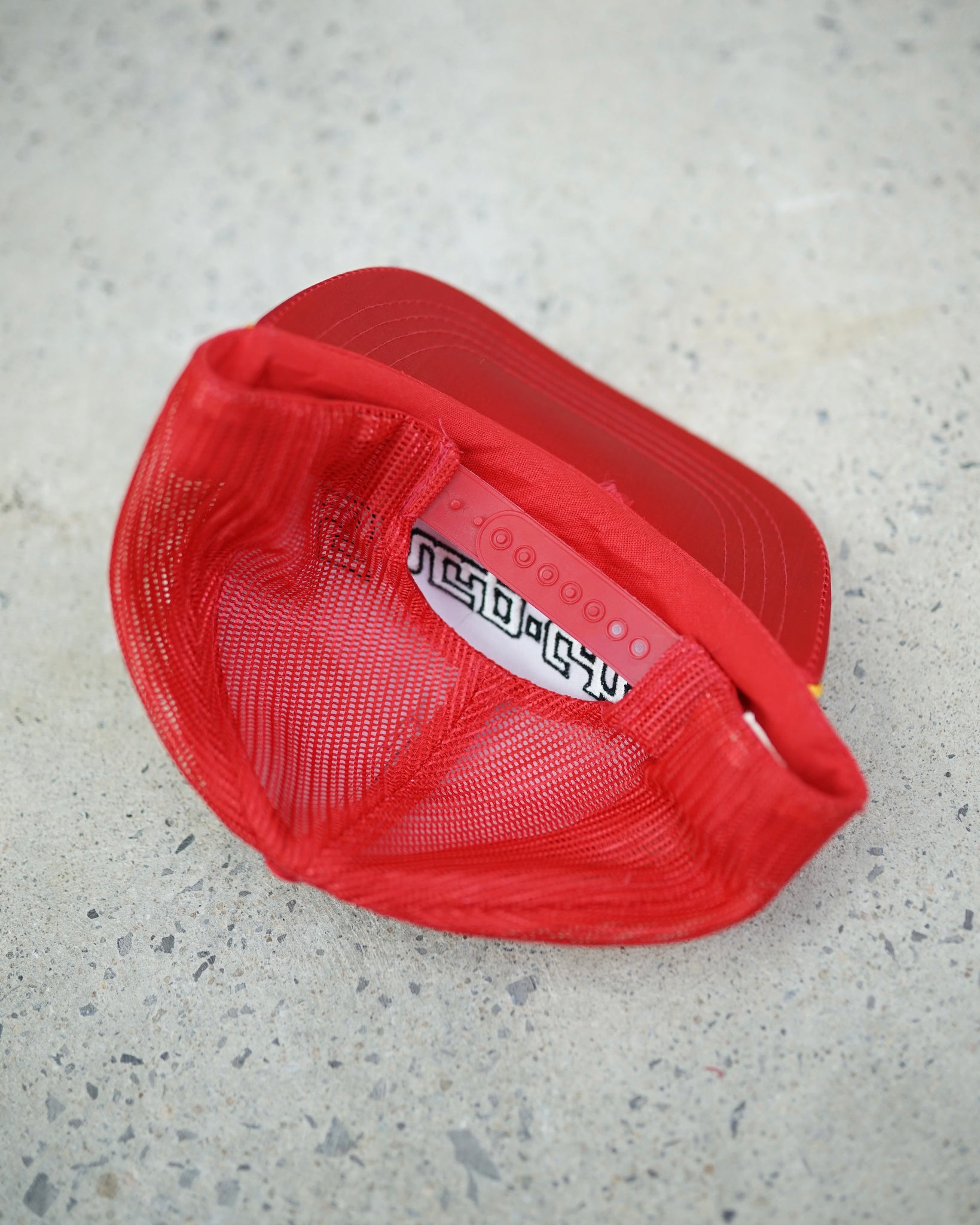 snap-on trucker hat