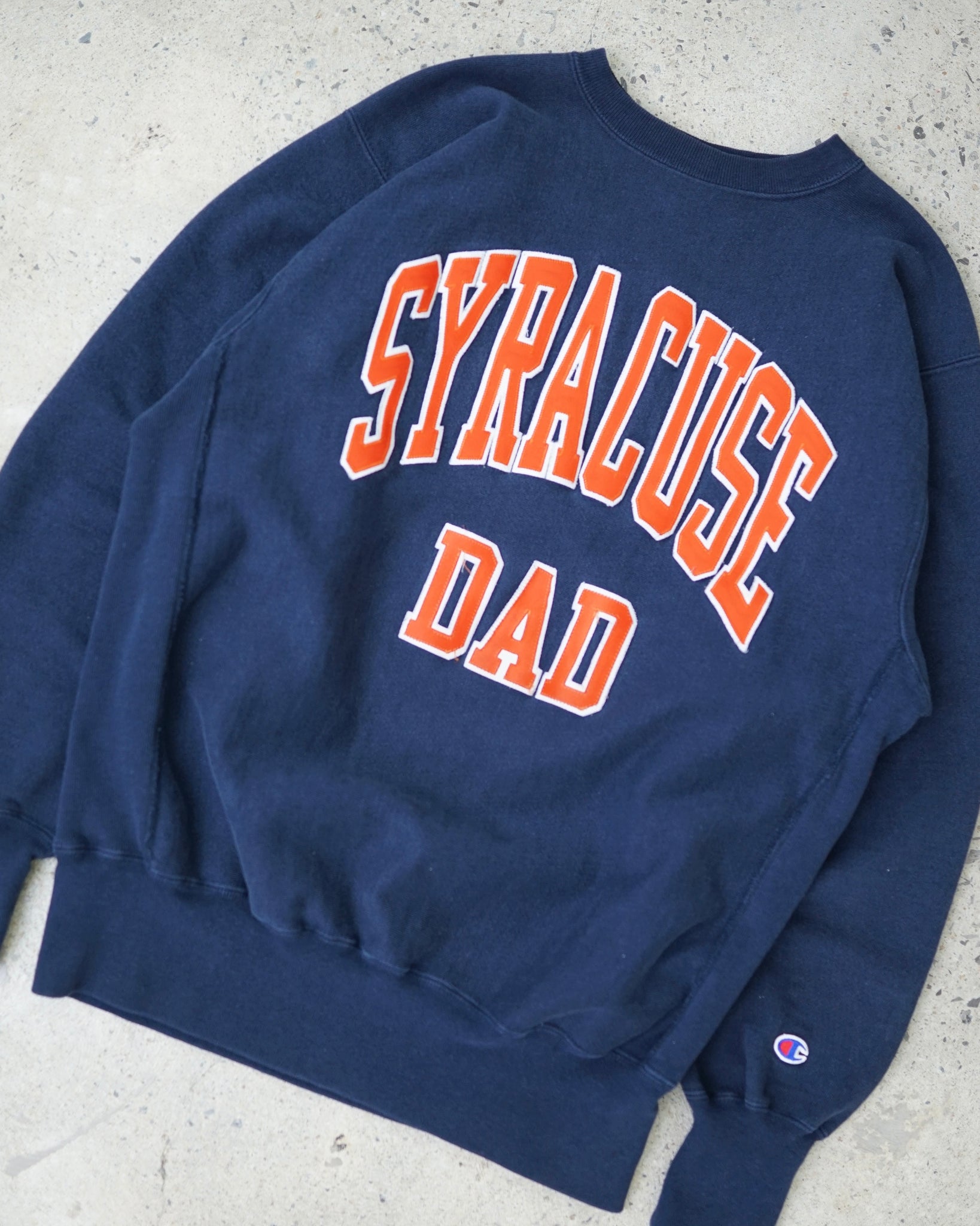 syracuse dad champion reverse weave crewneck - large