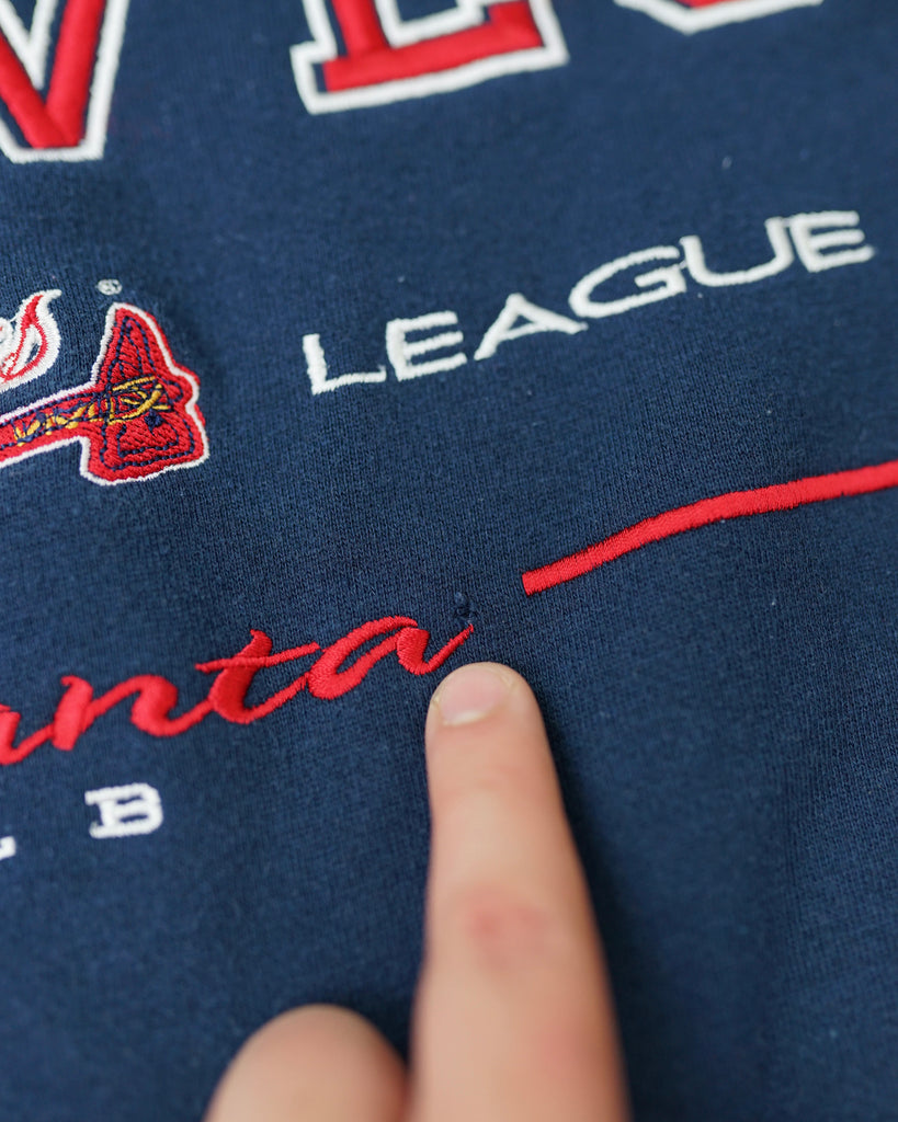 lee sport atlanta braves crewneck - short XXL – Chez Claude Vintage