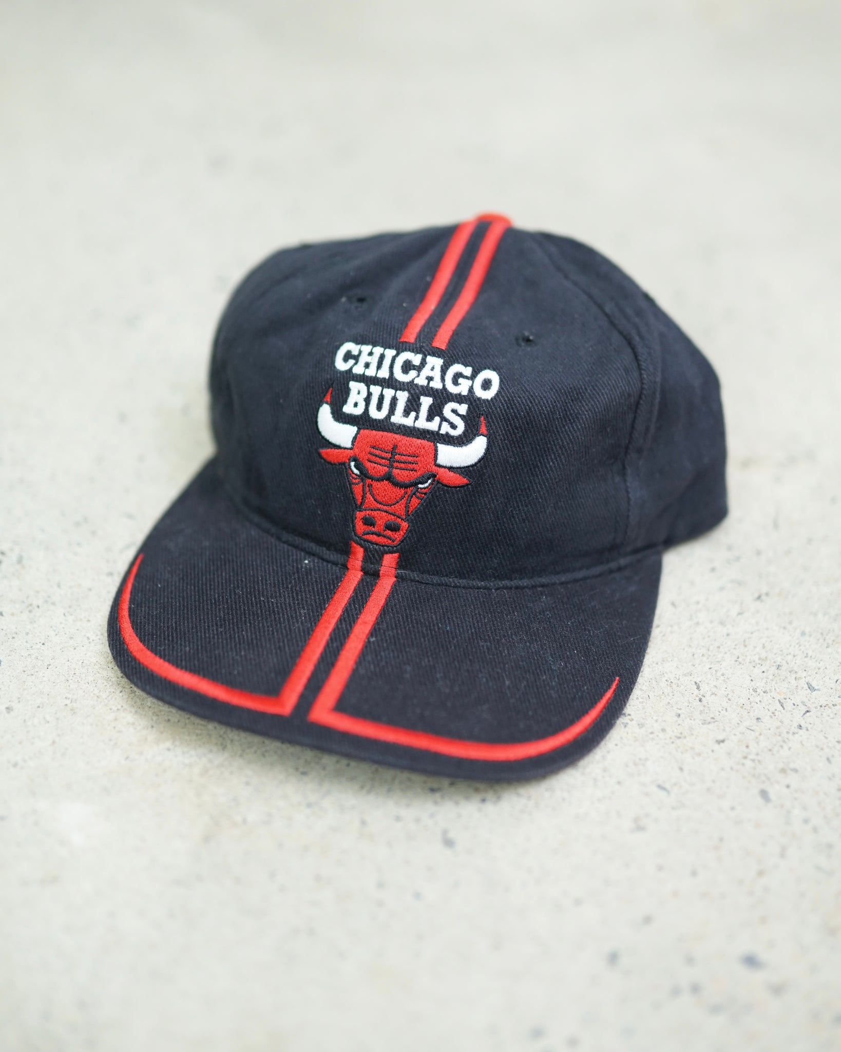 chicago bulls velcro hat