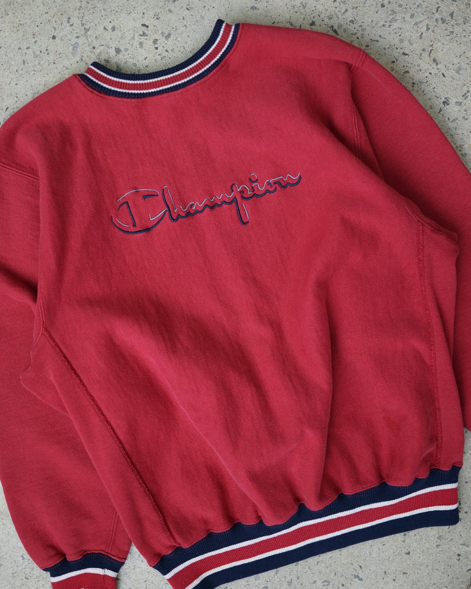 champion reverse weave crewneck - medium