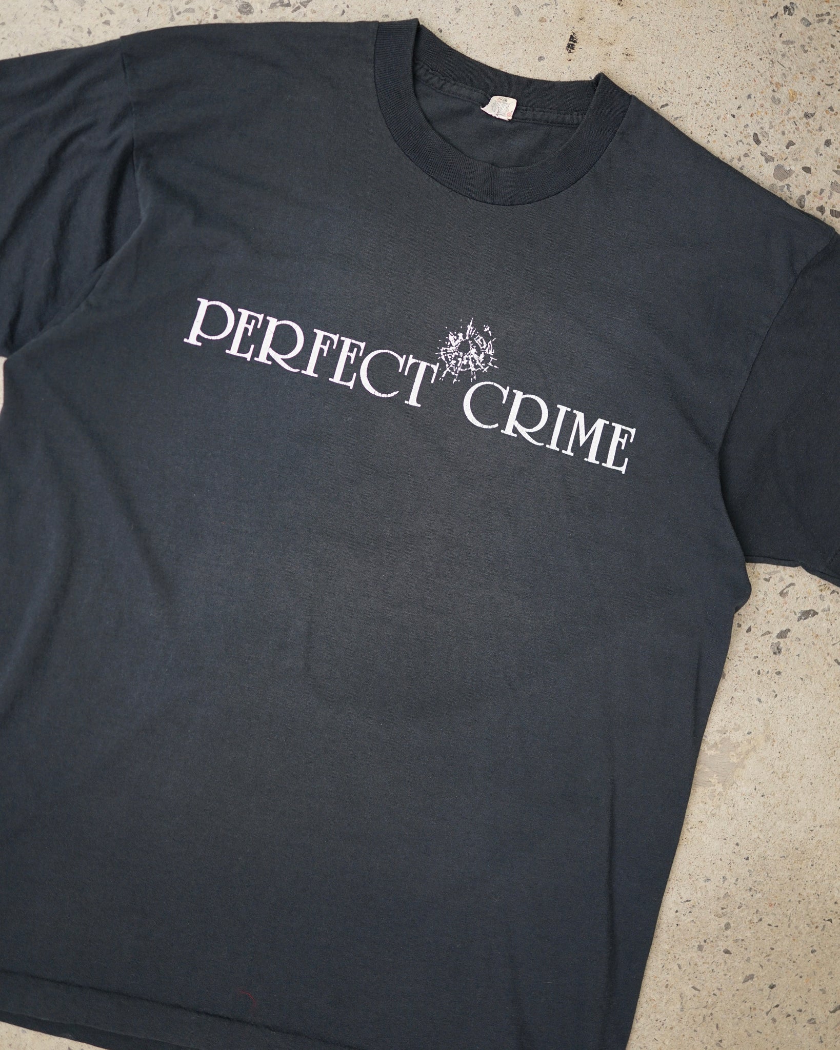 perfect crime t-shirt - large