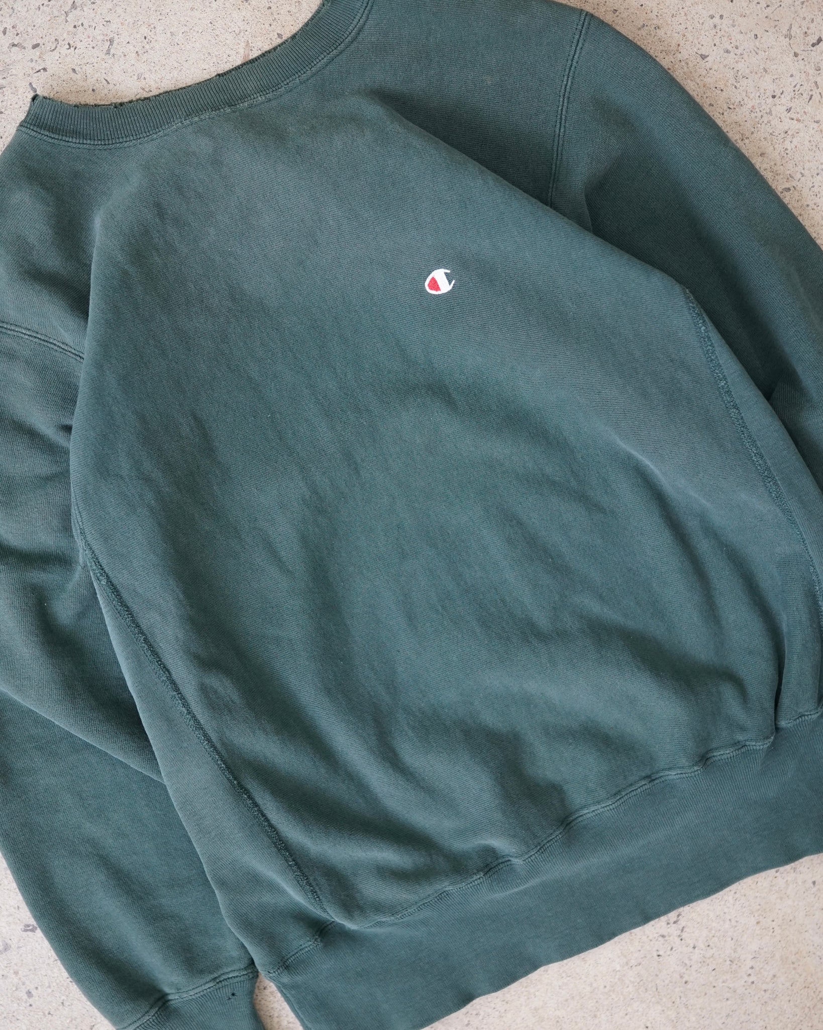 champion reverse weave crewneck - medium