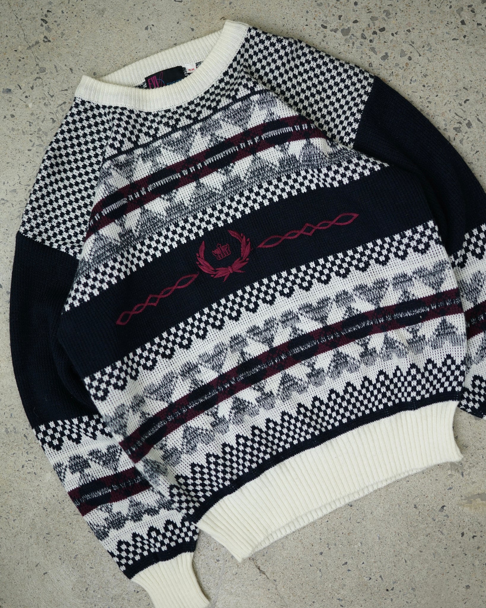 fyi private stock sweater - medium