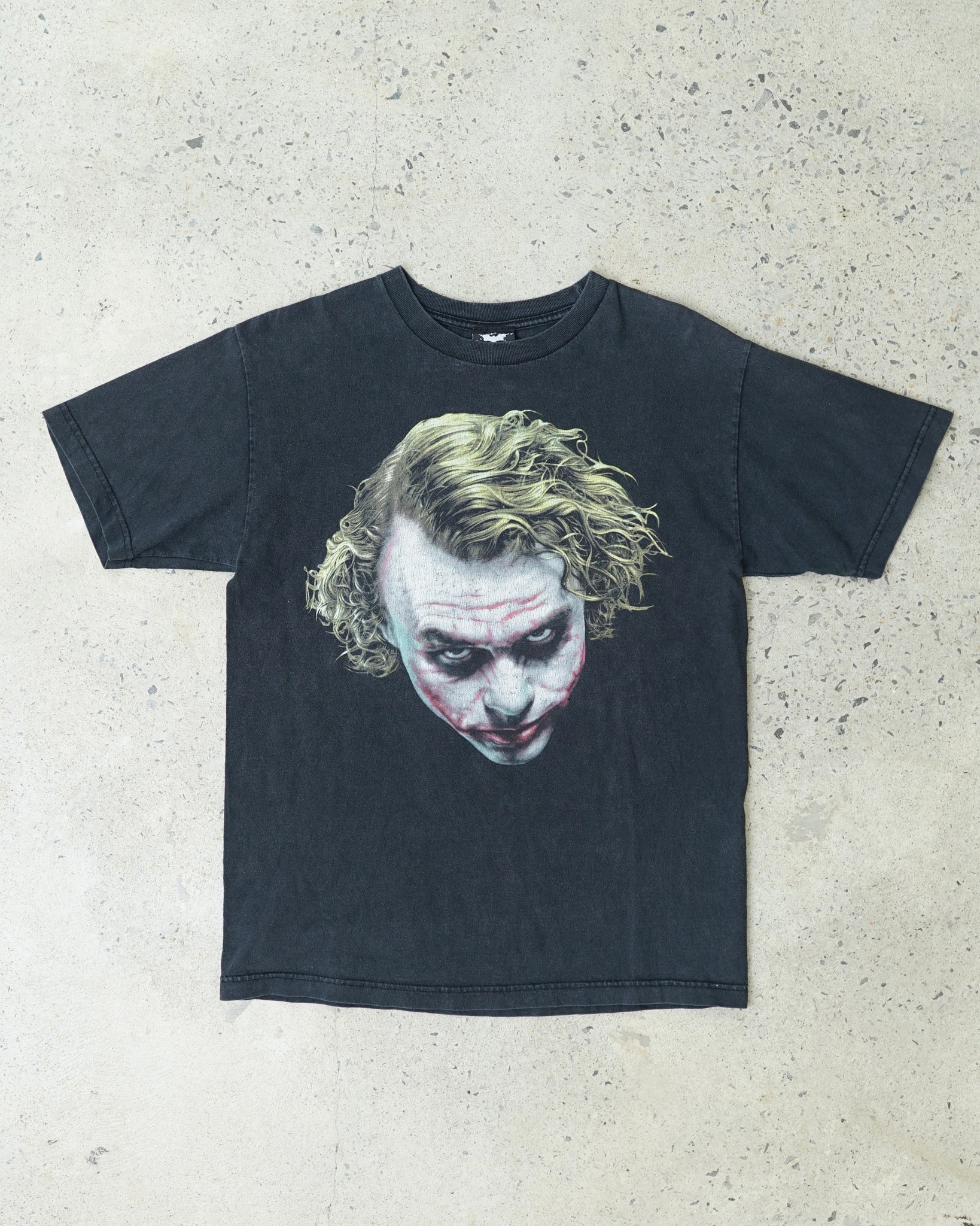 joker t-shirt - medium