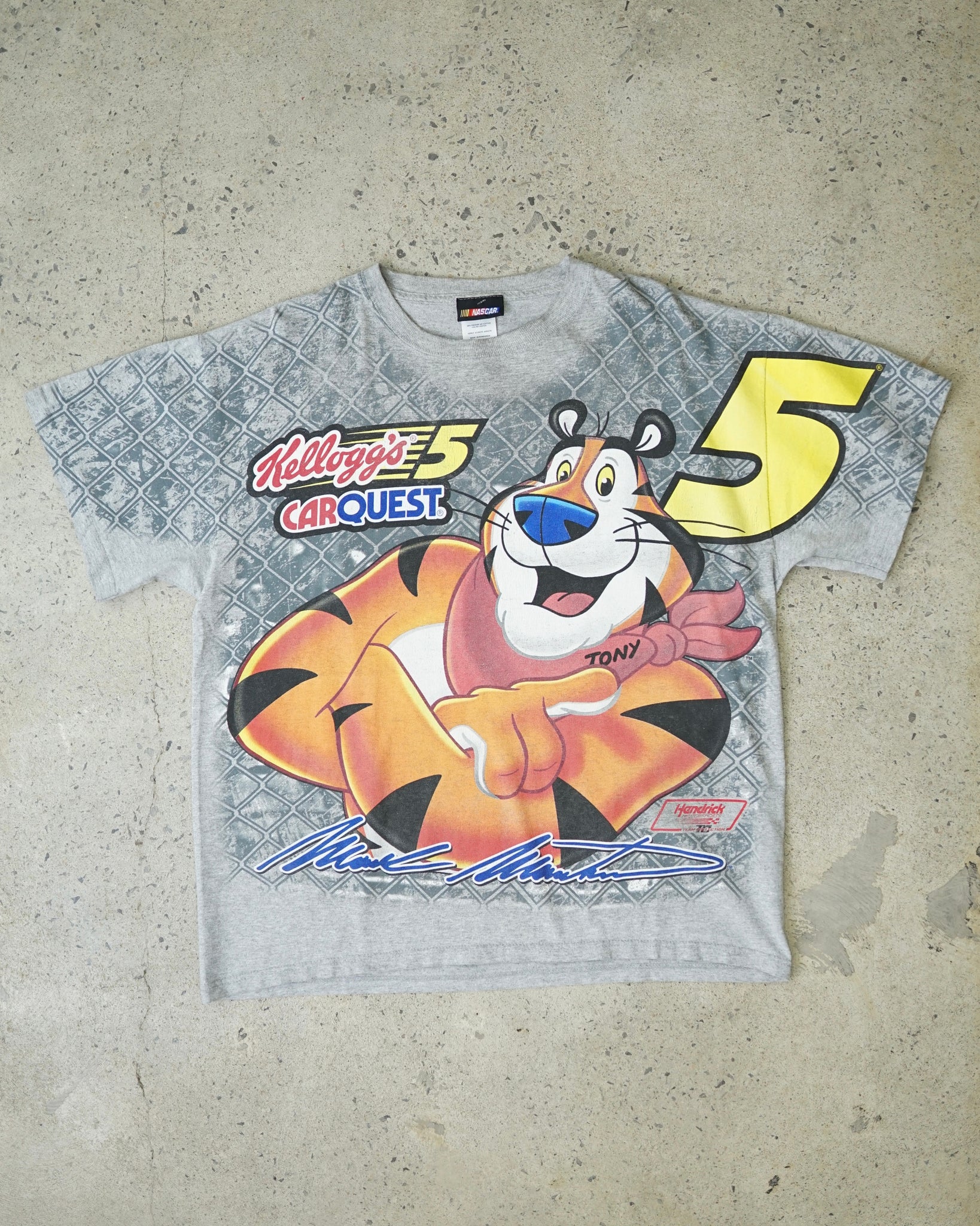 tony the tiger nascar t-shirt - boxy large