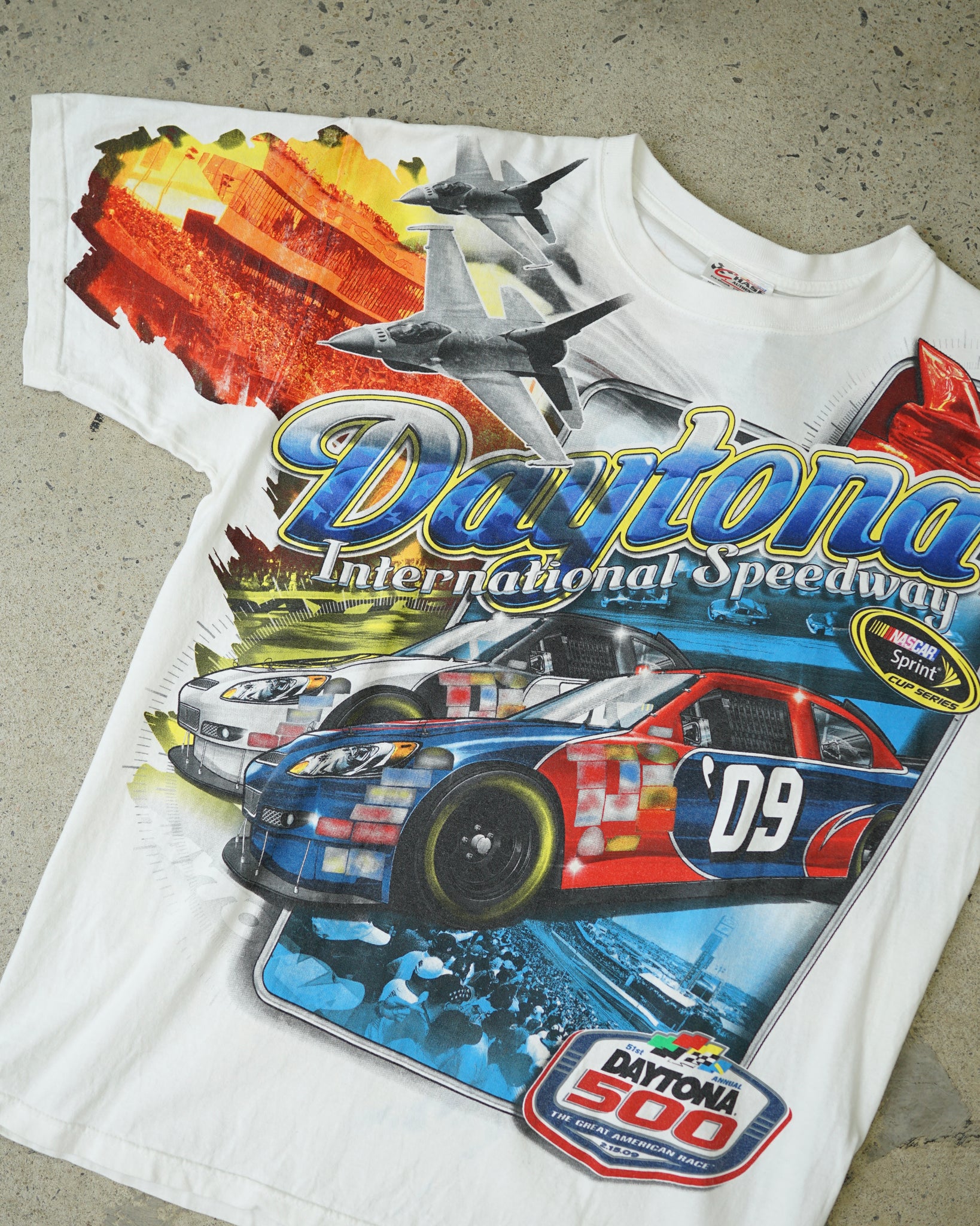 daytona nascar t-shirt - large