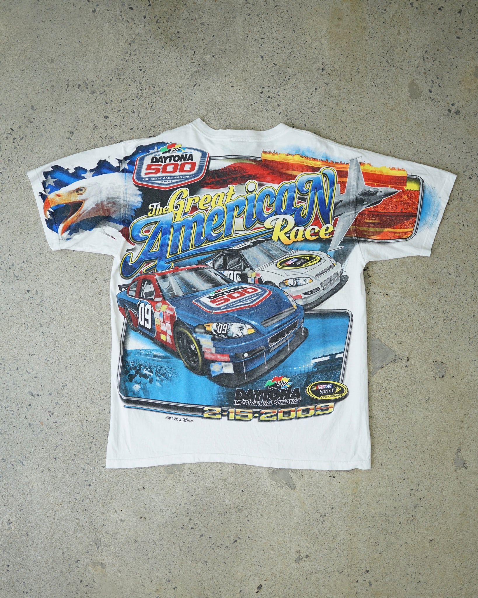 daytona nascar t-shirt - large