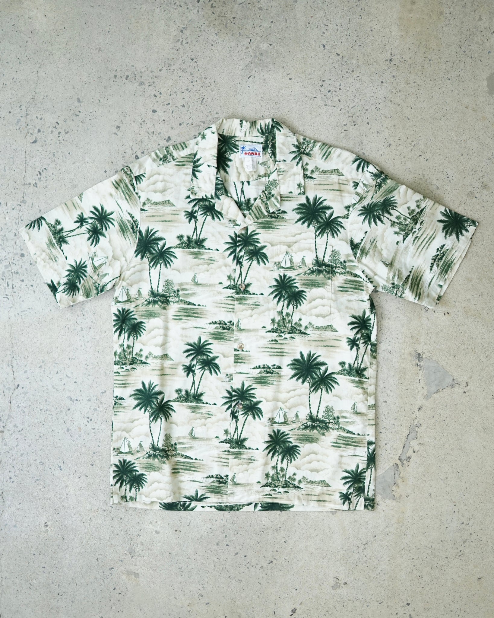 hawaii hawaiian shirt - medium