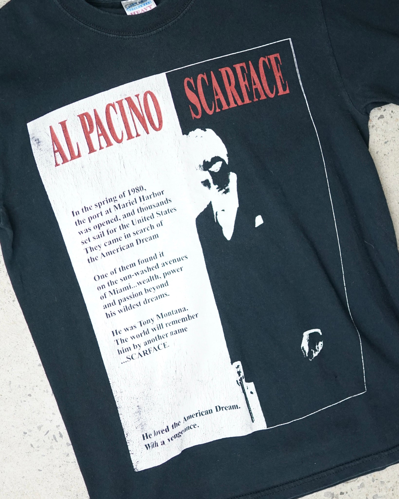 scarface t-shirt - small