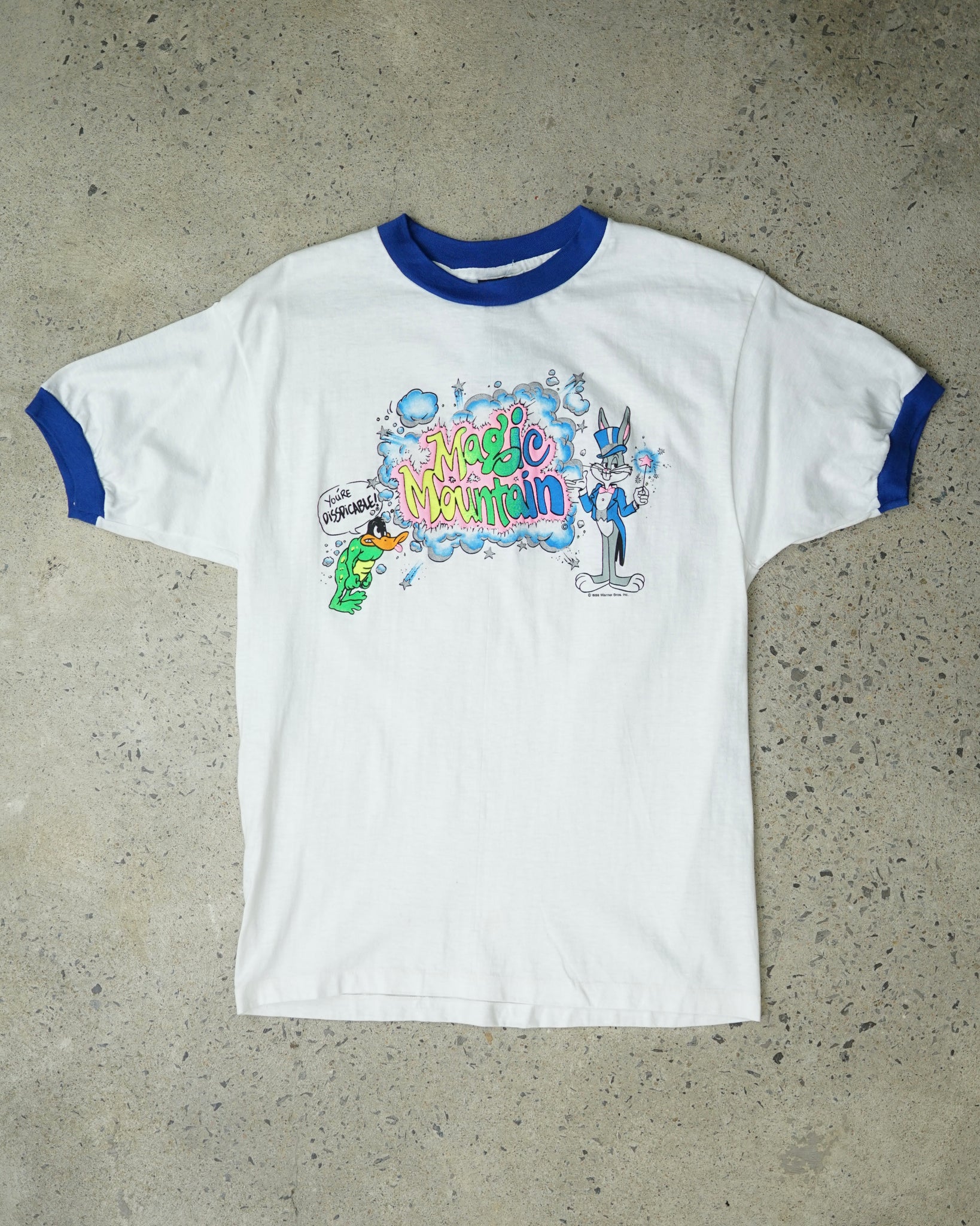 magic mountain 1988 t-shirt - small