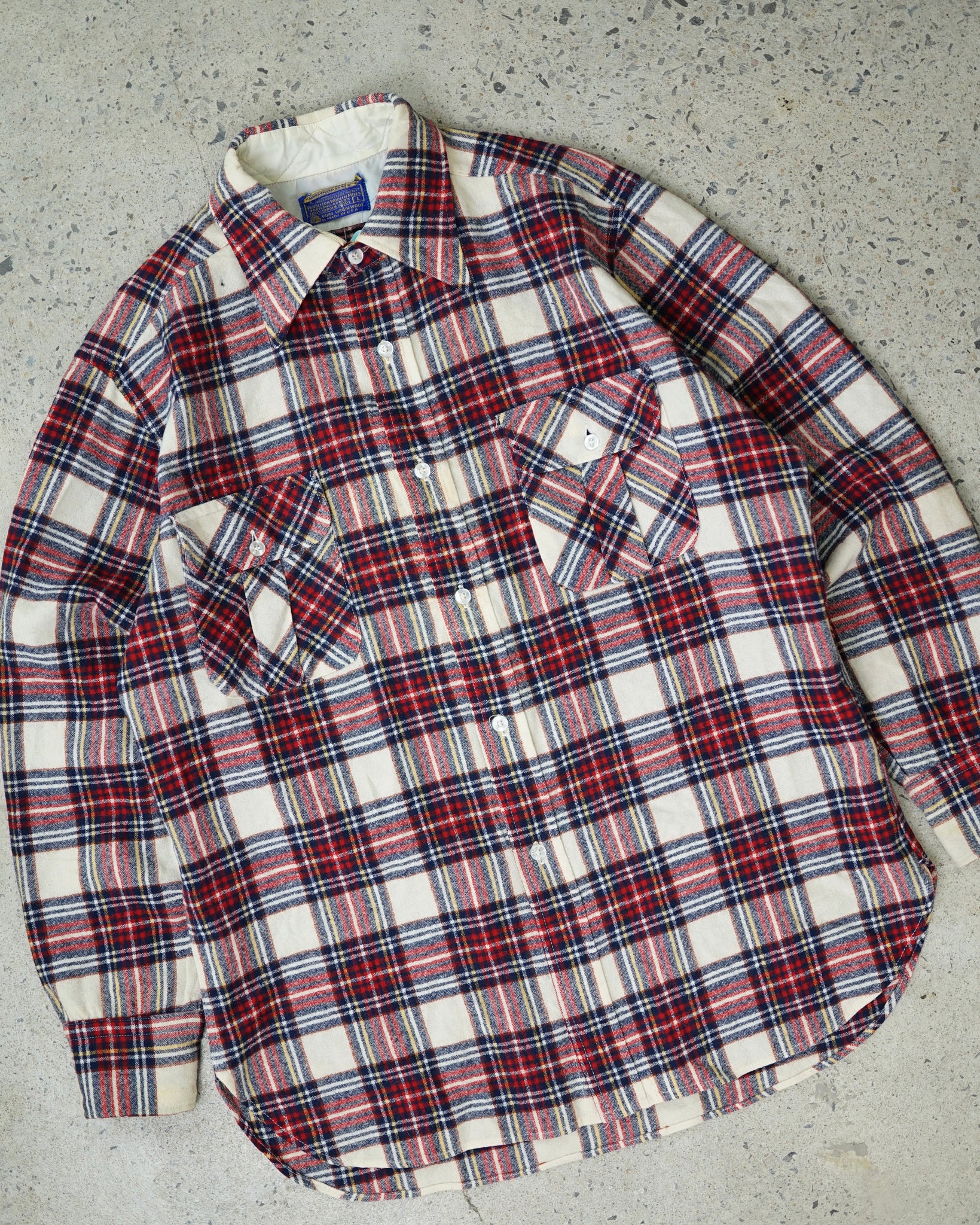 pendleton plaid flannel - large