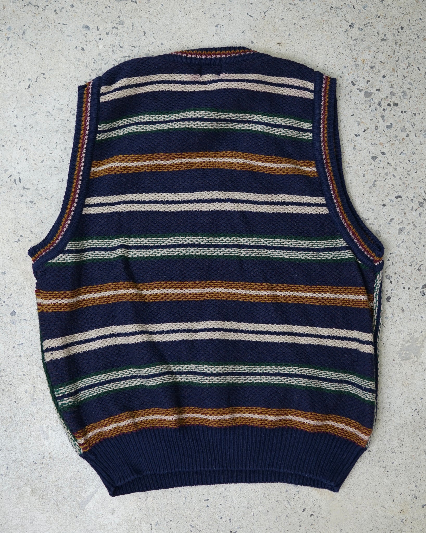 knit sweater vest - medium